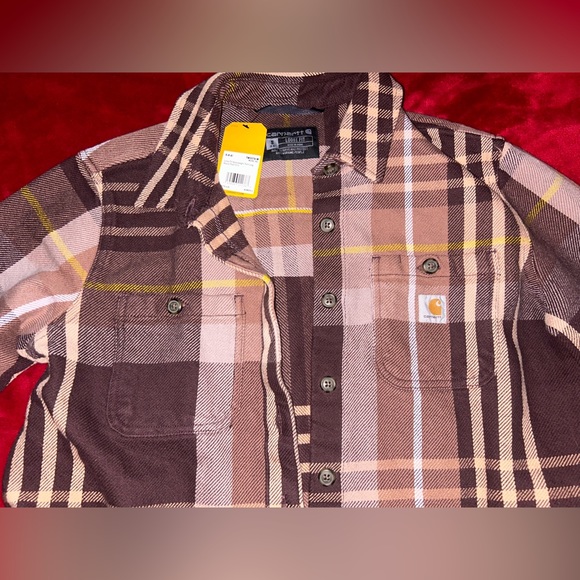 BRAND NEW! Carhartt women’s heavy flannel. - Picture 3 of 7